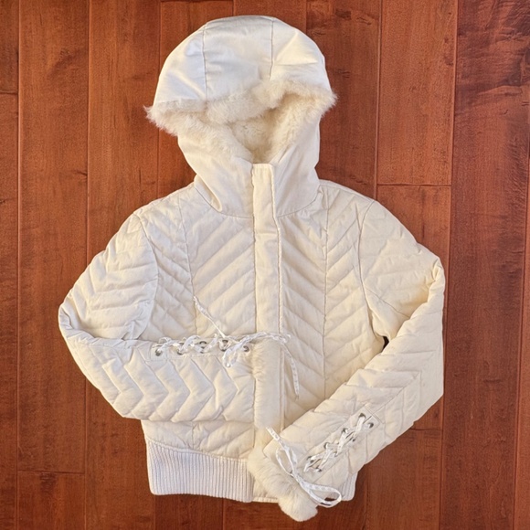 VTG BeBe Hooded Rabbit Fur Puffer Jacket w/ Corset lacing Details Womens S Ivory - Picture 2 of 16